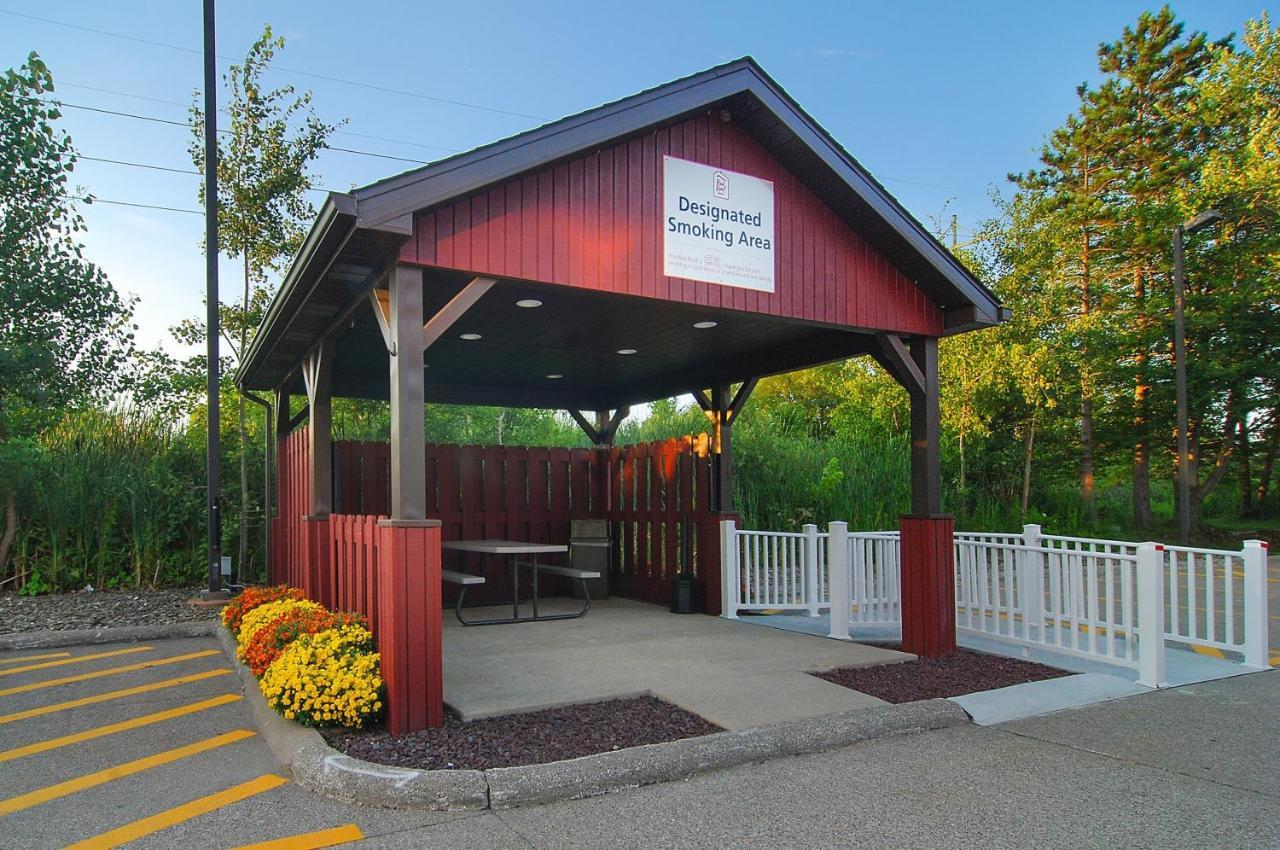 Red Roof Inn Erie - I-90 Kearsarge Exterior photo