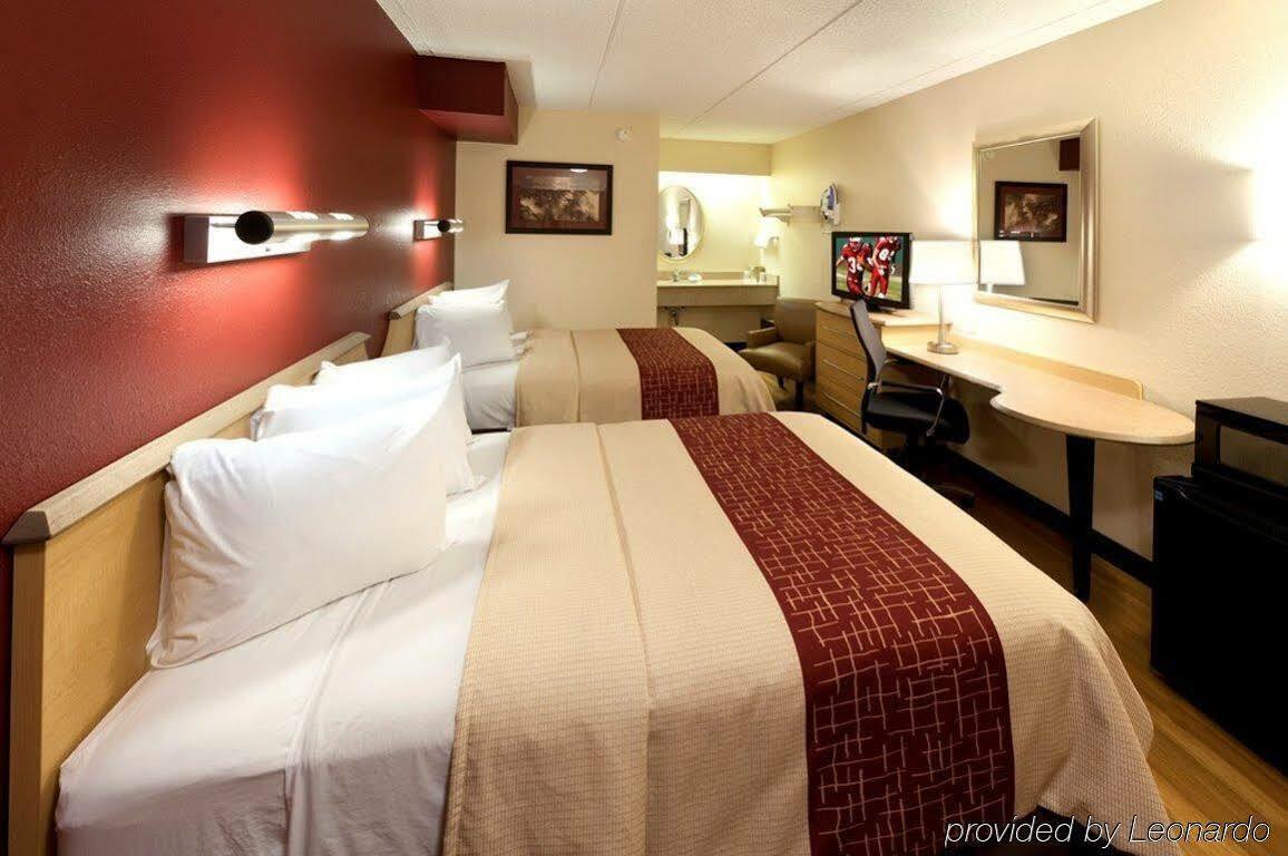 Red Roof Inn Erie - I-90 Kearsarge Exterior photo